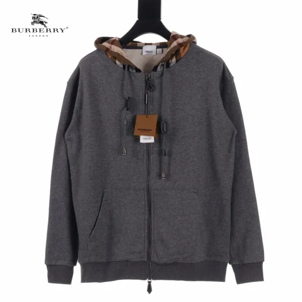 【BURBERRY  公式旗艦店】バーバリー パーカースウェットご好評に付き再入荷！241113