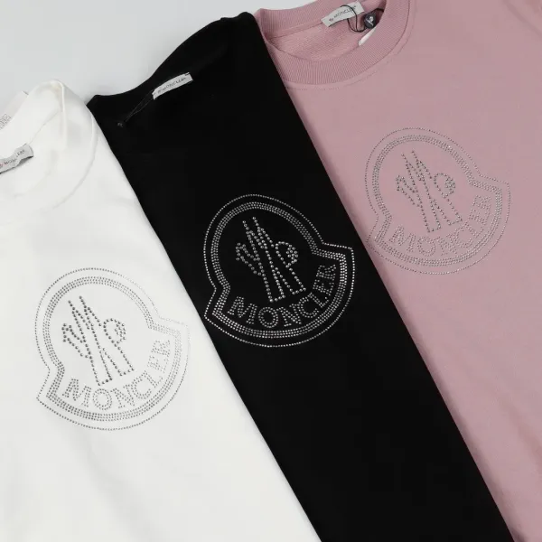 【MONCLER 公式旗艦店】モンクレール 丸首の衛衣 スウェットご好評に付き再入荷 240902 【MONCLER 公式旗艦店】モンクレール 丸首の衛衣 スウェットご好評に付き再入荷 240902