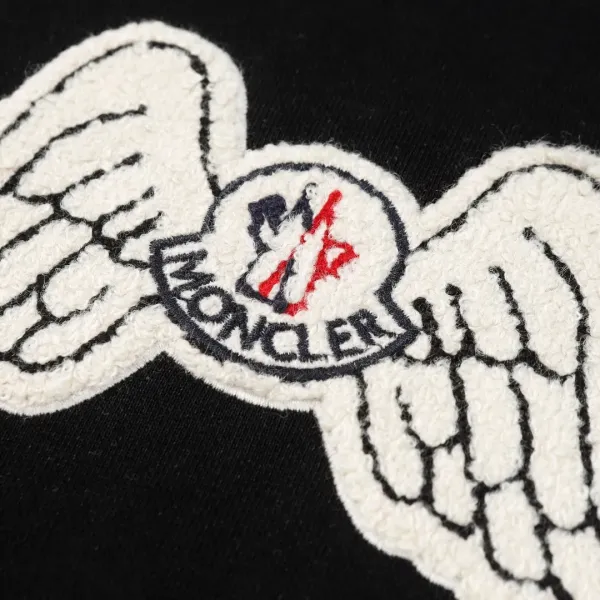 【MONCLER 公式旗艦店】モンクレール 丸首の衛衣 スウェットご好評に付き再入荷 240902 【MONCLER 公式旗艦店】モンクレール 丸首の衛衣 スウェットご好評に付き再入荷 240902