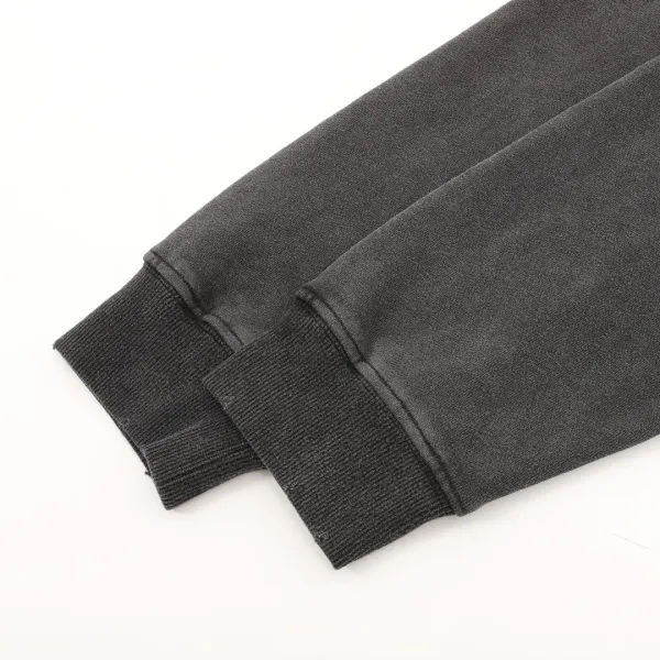 【BALENCIAGA 公式旗艦店】バレンシアガ 丸首の衛衣 スウェット ご好評に付き再入荷！241120