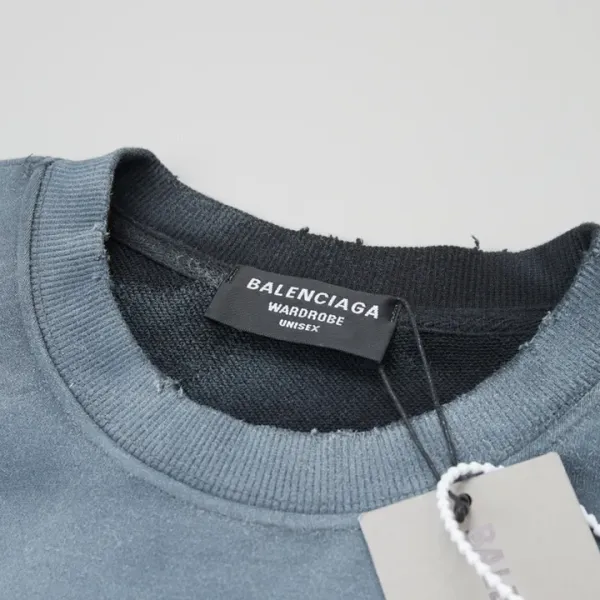 【BALENCIAGA 公式旗艦店】バレンシアガ 丸首の衛衣 スウェット ご好評に付き再入荷！241120