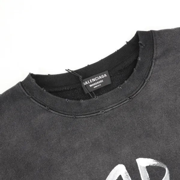【BALENCIAGA  公式旗艦店】バレンシアガ  丸首の衛衣 スウェットご好評に付き再入荷！241114