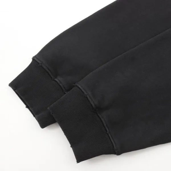 【BALENCIAGA  公式旗艦店】バレンシアガ  丸首の衛衣 スウェットご好評に付き再入荷！241114