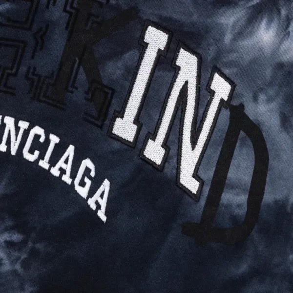 【BALENCIAGA 公式旗艦店】バレンシアガ パーカー スウェット ご好評に付き再入荷！