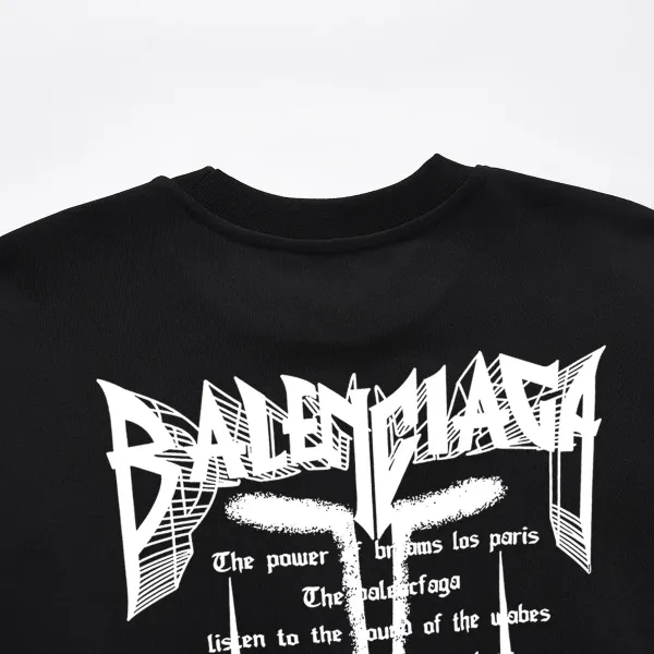 【BALENCIAGA 公式旗艦店】バレンシアガ 丸首の衛衣 スウェット ご好評に付き再入荷！