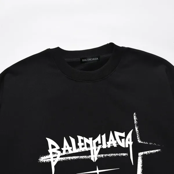 【BALENCIAGA 公式旗艦店】バレンシアガ 丸首の衛衣 スウェット ご好評に付き再入荷！