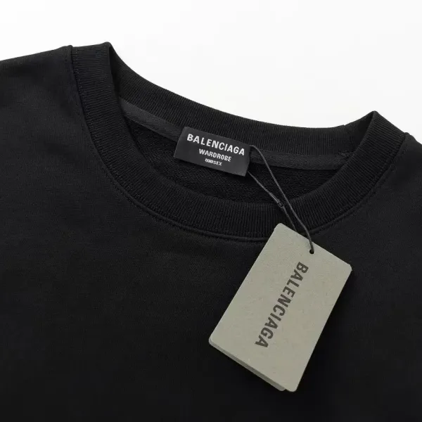 【BALENCIAGA 公式旗艦店】バレンシアガ 丸首の衛衣 スウェット ご好評に付き再入荷！
