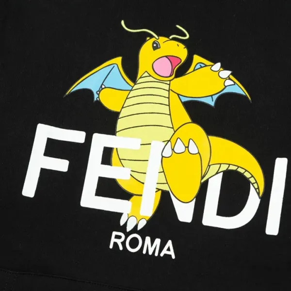 【FENDI  公式旗艦店】フェンディパーカー スウェット ご好評に付き再入荷 240830