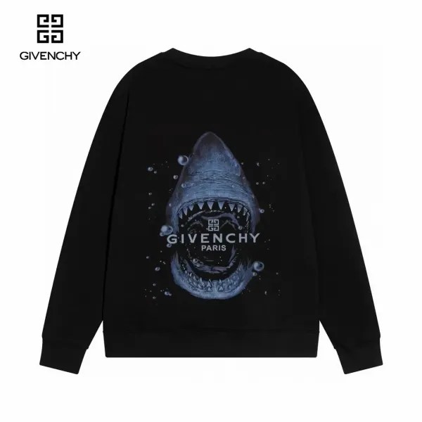 【GIVENCHY 公式旗艦店】ジバンシー 丸首の衛衣 スウェットご好評に付き再入荷 240829