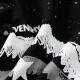 【GIVENCHY  公式旗艦店】ジバンシー 丸首の衛衣 スウェットご好評に付き再入荷 240809