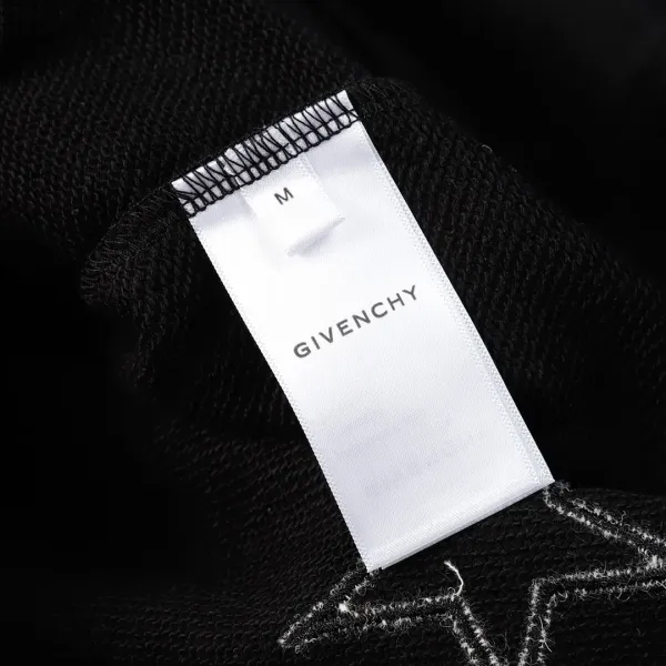 【GIVENCHY  公式旗艦店】ジバンシー 丸首の衛衣 スウェットご好評に付き再入荷 240809