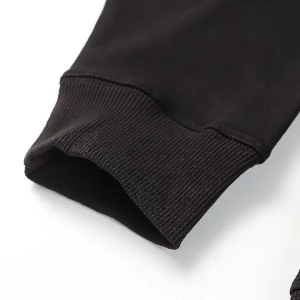 【GIVENCHY  公式旗艦店】ジバンシー 丸首の衛衣 スウェットご好評に付き再入荷 240809