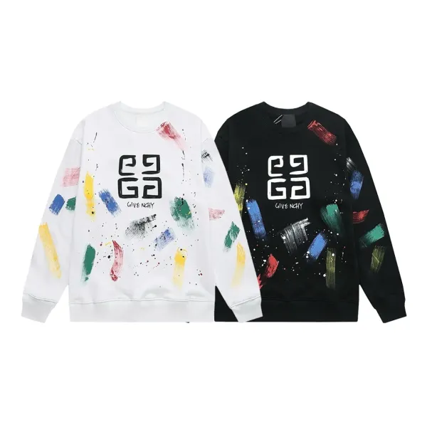 【GIVENCHY  公式旗艦店】ジバンシー 丸首の衛衣 スウェットご好評に付き再入荷 240809