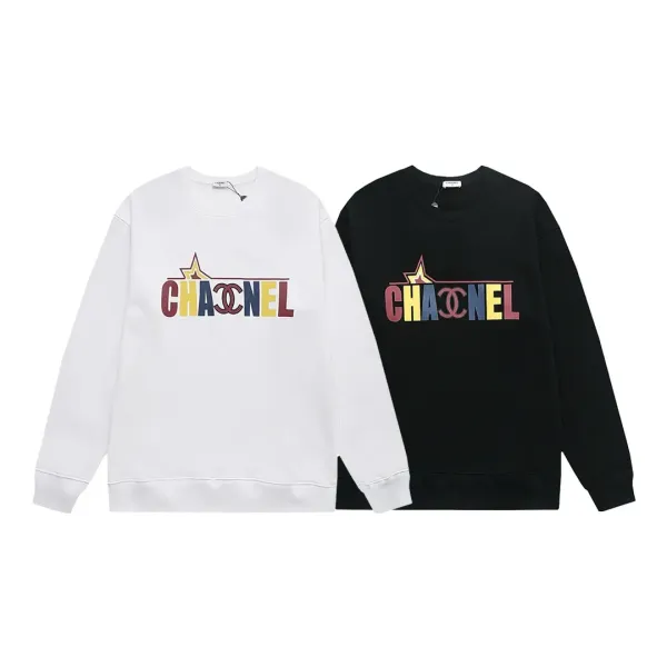 【CHANEL 公式旗艦店】シャネル  丸首の衛衣  スウェットご好評に付き再入荷 240811