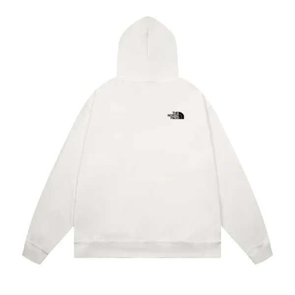 【The North Face 公式旗艦店】ザノースフェイス パーカースウェットご好評に付き再入荷 240806