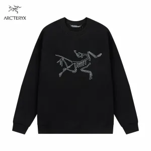 【ARCTERYX 公式旗艦店】アークテリクス  丸首の衛衣  スウェット ご好評に付き再入荷！241210