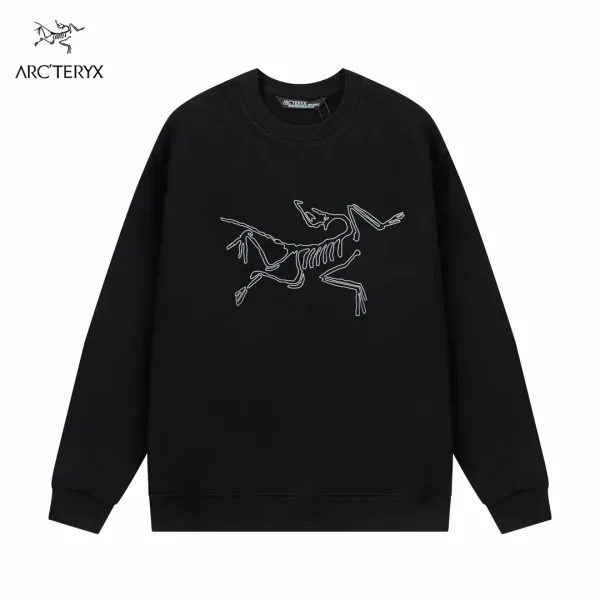 【ARCTERYX 公式旗艦店】アークテリクス  丸首の衛衣  スウェット ご好評に付き再入荷！241210