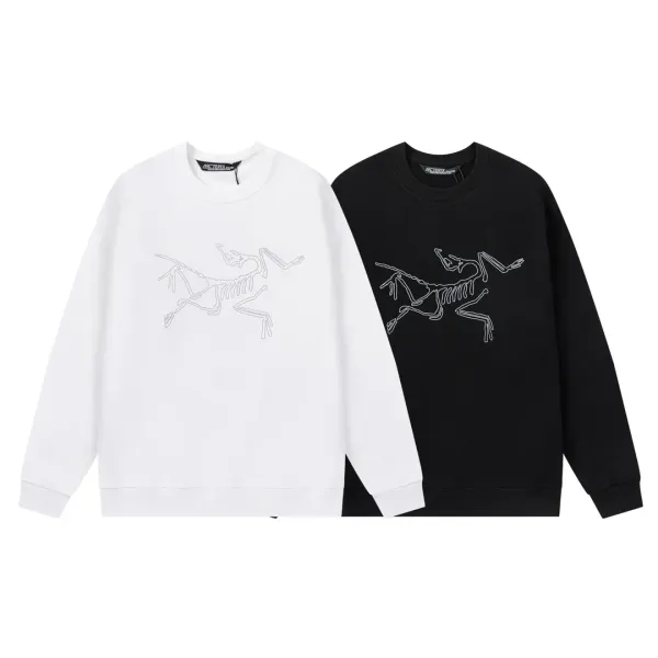 【ARCTERYX 公式旗艦店】アークテリクス  丸首の衛衣  スウェット ご好評に付き再入荷！241210