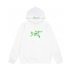 【ARCTERYX 公式旗艦店】アークテリクス  パーカー  スウェット ご好評に付き再入荷！241210