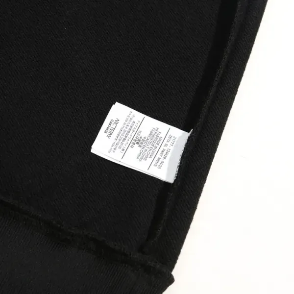 【ARCTERYX 公式旗艦店】アークテリクス  丸首の衛衣  スウェット ご好評に付き再入荷！241121