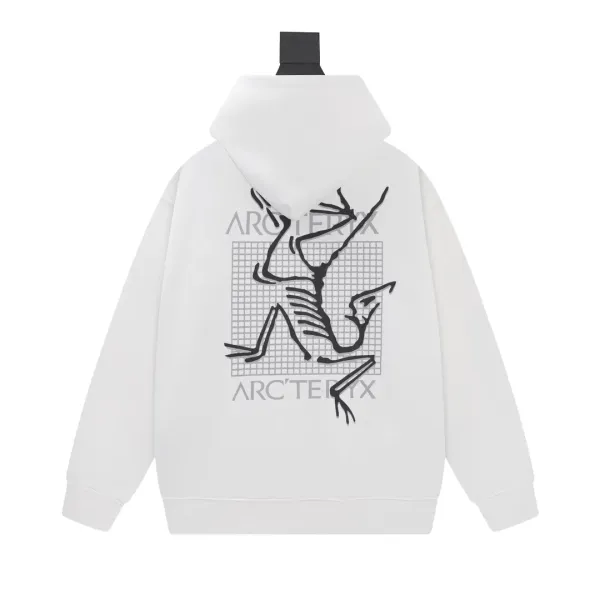 【ARCTERYX 公式旗艦店】アークテリクス  パーカー  スウェット ご好評に付き再入荷！241121