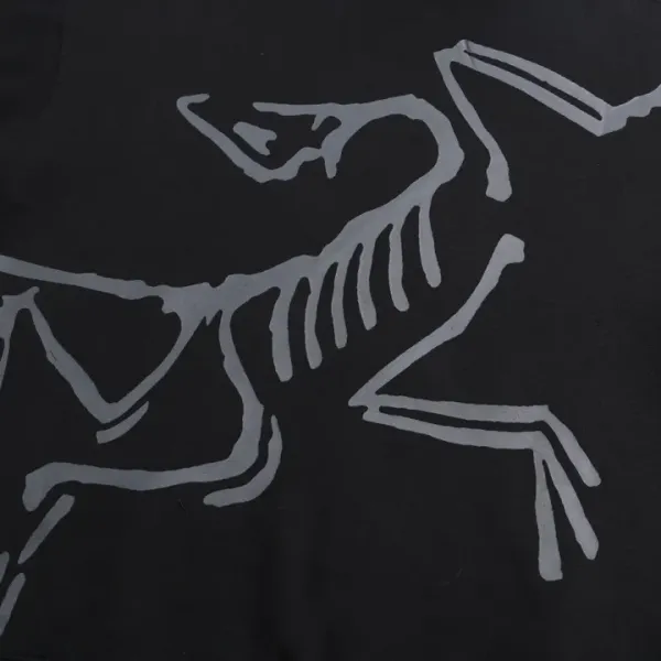【ARCTERYX 公式旗艦店】アークテリクス  パーカー  スウェット ご好評に付き再入荷！241121