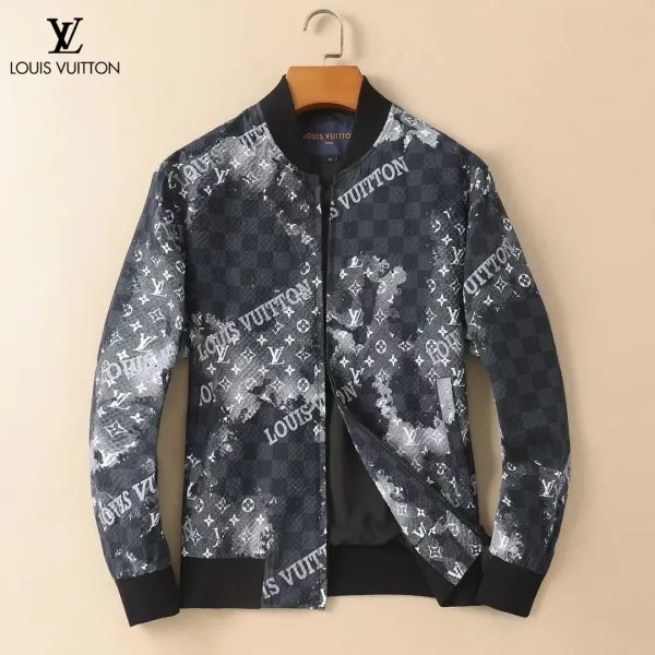 LV【LOUIS VUITTON 公式旗艦店】ルイヴィトン ジャケット着 ご好評に付き再入荷!250106 LV【LOUIS VUITTON 公式旗艦店】ルイヴィトン ジャケット着 ご好評に付き再入荷!250106