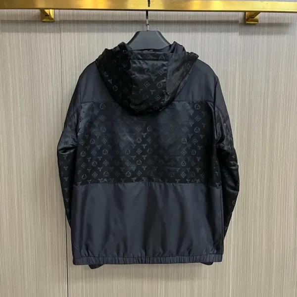 LV【LOUIS VUITTON 公式旗艦店】ルイヴィトン  ジャケット着 ご好評に付き再入荷！250106