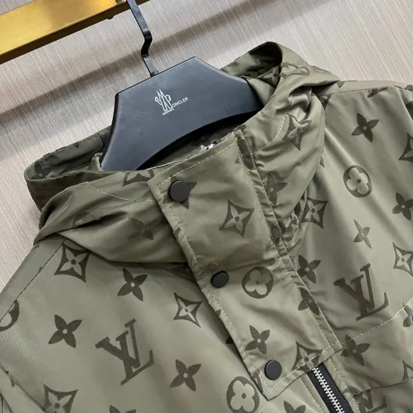 LV【LOUIS VUITTON 公式旗艦店】ルイヴィトン  ジャケット着 ご好評に付き再入荷！250106