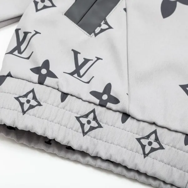 LV【LOUIS VUITTON  公式旗艦店】ルイヴィトン ジャケット着ご好評に付き再入荷！241223