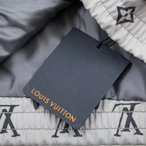 LV【LOUIS VUITTON  公式旗艦店】ルイヴィトン ジャケット着ご好評に付き再入荷！241223