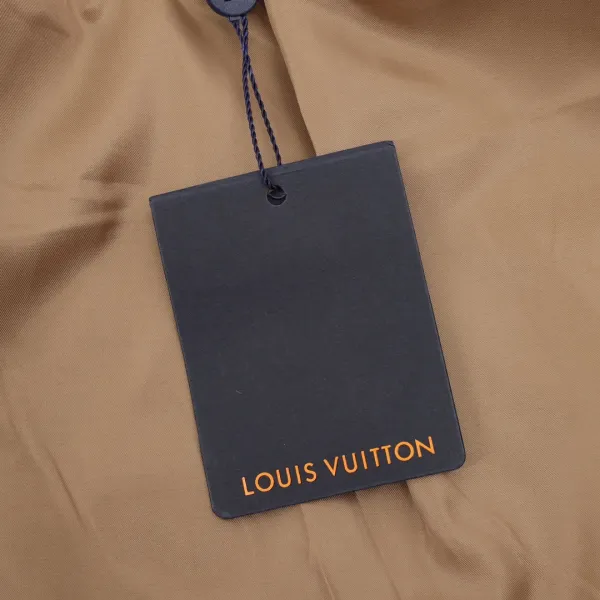 LV【LOUIS VUITTON  公式旗艦店】ルイヴィトン ジャケット着ご好評に付き再入荷！241223