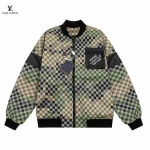 LV【LOUIS VUITTON  公式旗艦店】ルイヴィトン   ジャケット着 好評に付き再入荷！ 241216