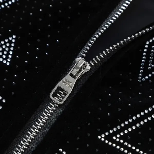 LV【LOUIS VUITTON  公式旗艦店】ルイヴィトン  野球着 ジャケット着 好評に付き再入荷！241028