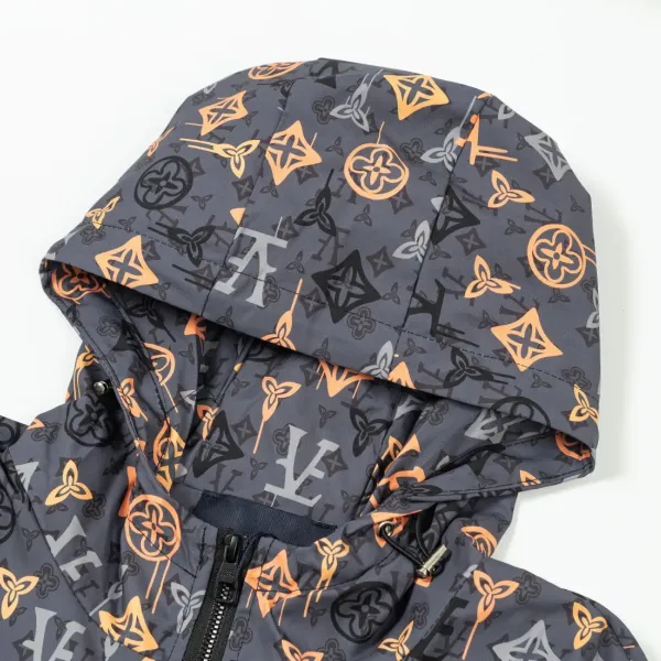 LV 【LOUIS VUITTON 公式旗艦店】ルイヴィトン  ジャケット着 ご好評に付き再入荷！241021
