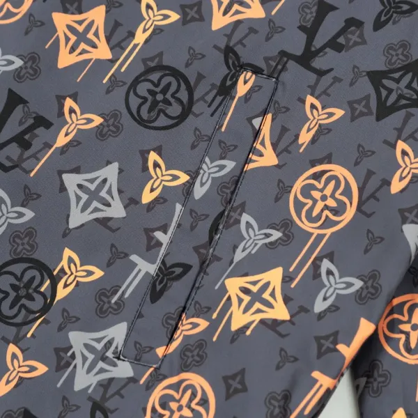 LV 【LOUIS VUITTON 公式旗艦店】ルイヴィトン  ジャケット着 ご好評に付き再入荷！241021