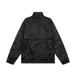LV 【LOUIS VUITTON 公式旗艦店】ルイヴィトン  ジャケット着 ご好評に付き再入荷！241021