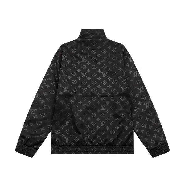 LV 【LOUIS VUITTON 公式旗艦店】ルイヴィトン  ジャケット着 ご好評に付き再入荷！241021