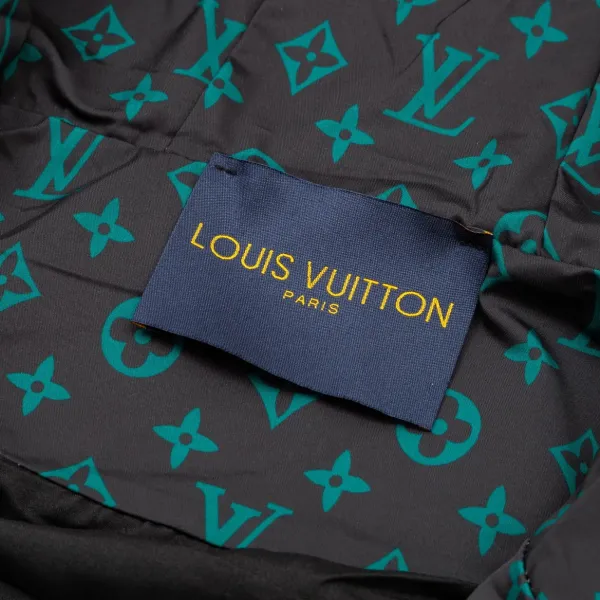 LV 【LOUIS VUITTON】ルイヴィトン   ジャケット着ご好評に付き再入荷！240926