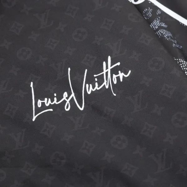 LV 【LOUIS VUITTON】ルイヴィトン   ジャケット着ご好評に付き再入荷！240926