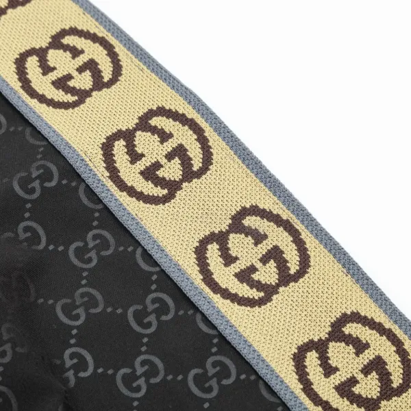 【GUCCI】グッチ ジャケット着  ご好評に付き再入荷！240921