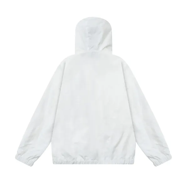 【GUCCI 公式旗艦店】グッチ ジャケット着 好評に付き再入荷 240826 【GUCCI 公式旗艦店】グッチ ジャケット着 好評に付き再入荷 240826