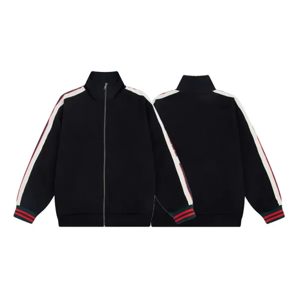 【GUCCI  公式旗艦店】グッチ   ジャケット着 好評に付き再入荷 240826