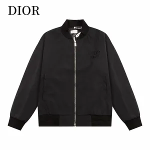 【DIOR  公式旗艦店】ディオール   ジャケット着 好評に付き再入荷！ 250106