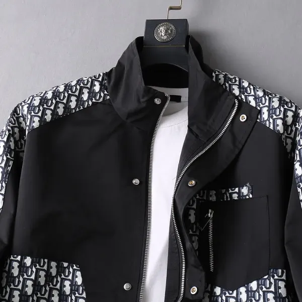 【DIOR  公式旗艦店】ディオール ジャケット着 ご好評に付き再入荷！241223