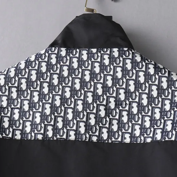 【DIOR  公式旗艦店】ディオール ジャケット着 ご好評に付き再入荷！241223
