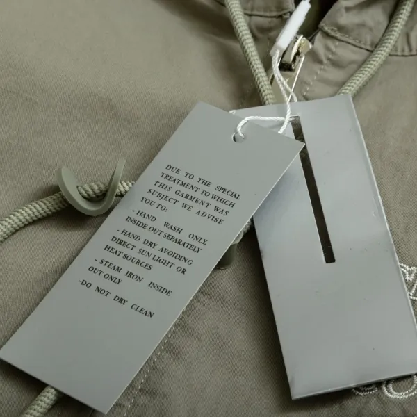 【DIOR  公式旗艦店】ディオール  ジャケット着 好評に付き再入荷！241212