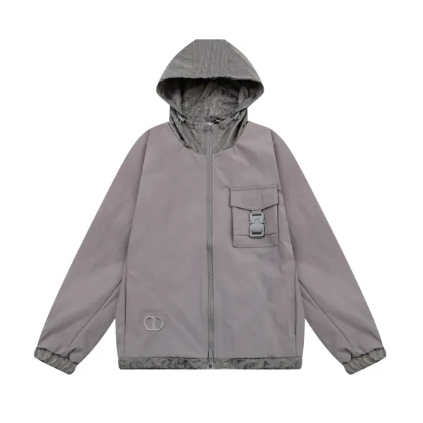 【DIOR  公式旗艦店】ディオール  ジャケット着 好評に付き再入荷！241212