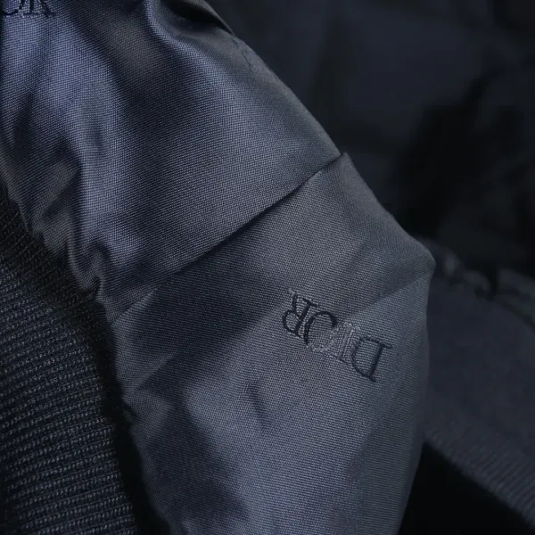 【DIOR  公式旗艦店】ディオール   ジャケット着 好評に付き再入荷！241119