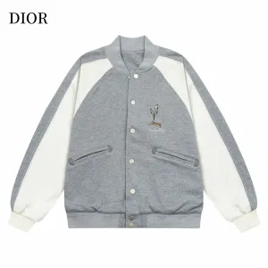 【DIOR  公式旗艦店】ディオール  ジャケット着 ご好評に付き再入荷！241023